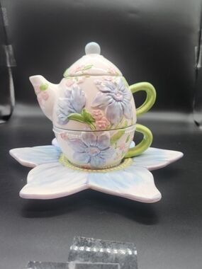 Vintage Bella Casa By Ganz Tea-for-on Stacking Teapot Set